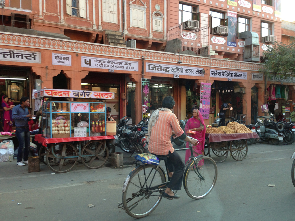 Bazaars, Craft and Cuisine of Pink City - Walking Tour