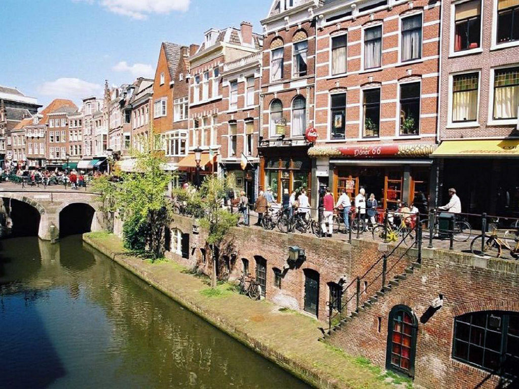 Utrecht Private Walking Tour - Amsterdam and vicinity