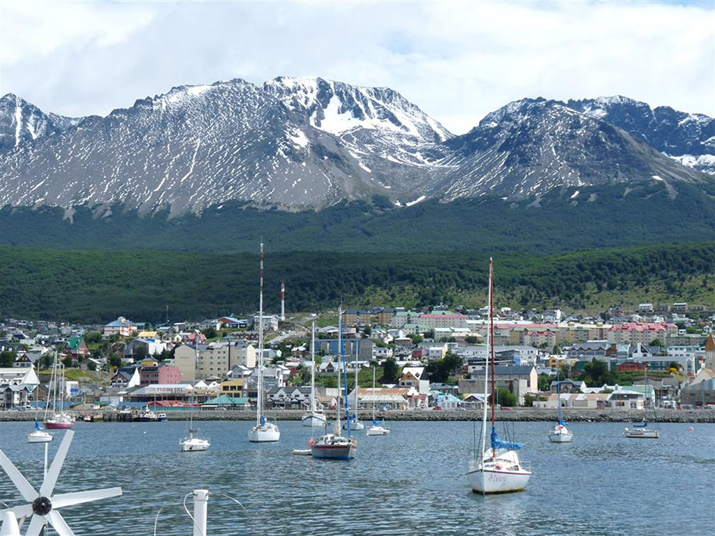 Ushuaia City Tour: A panoramic trip through the city at the End of the World