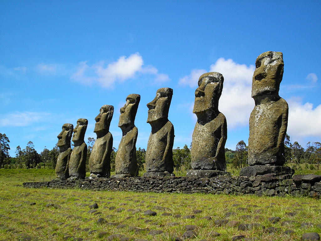 Half-Day Tour to Akivi Moais on Easter Island