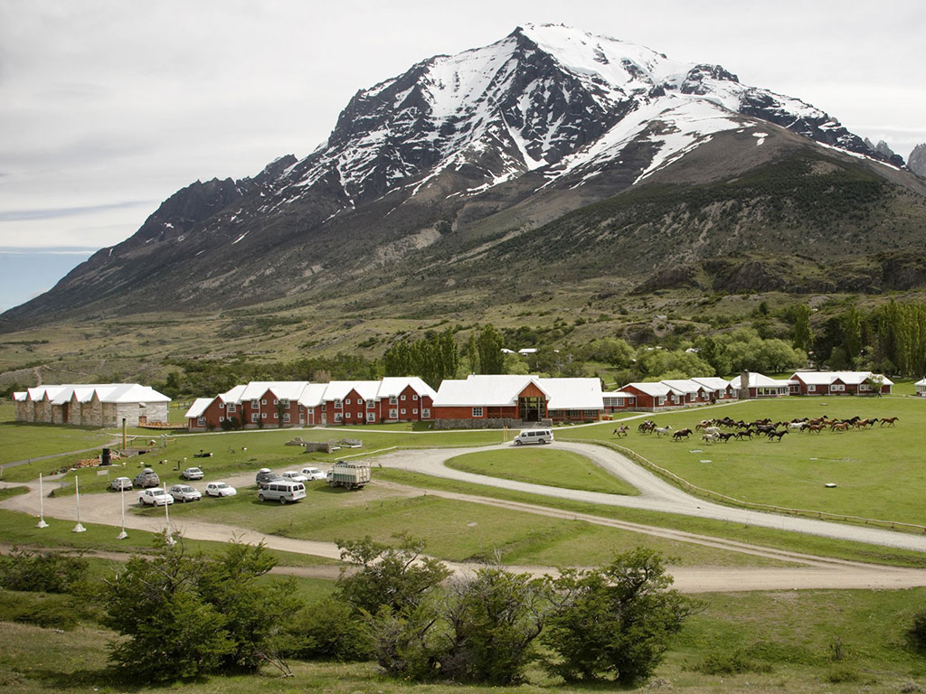  Torres del Paine with Milodon Cave - Full-Day Tour - Puerto Natales