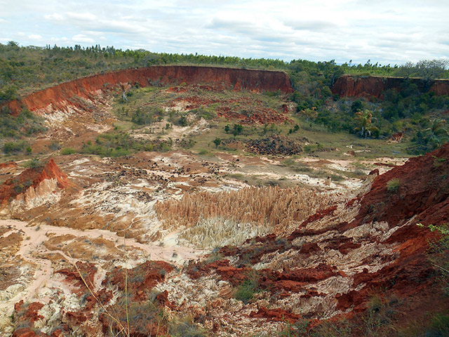 Red Tsingy - Antisiranana