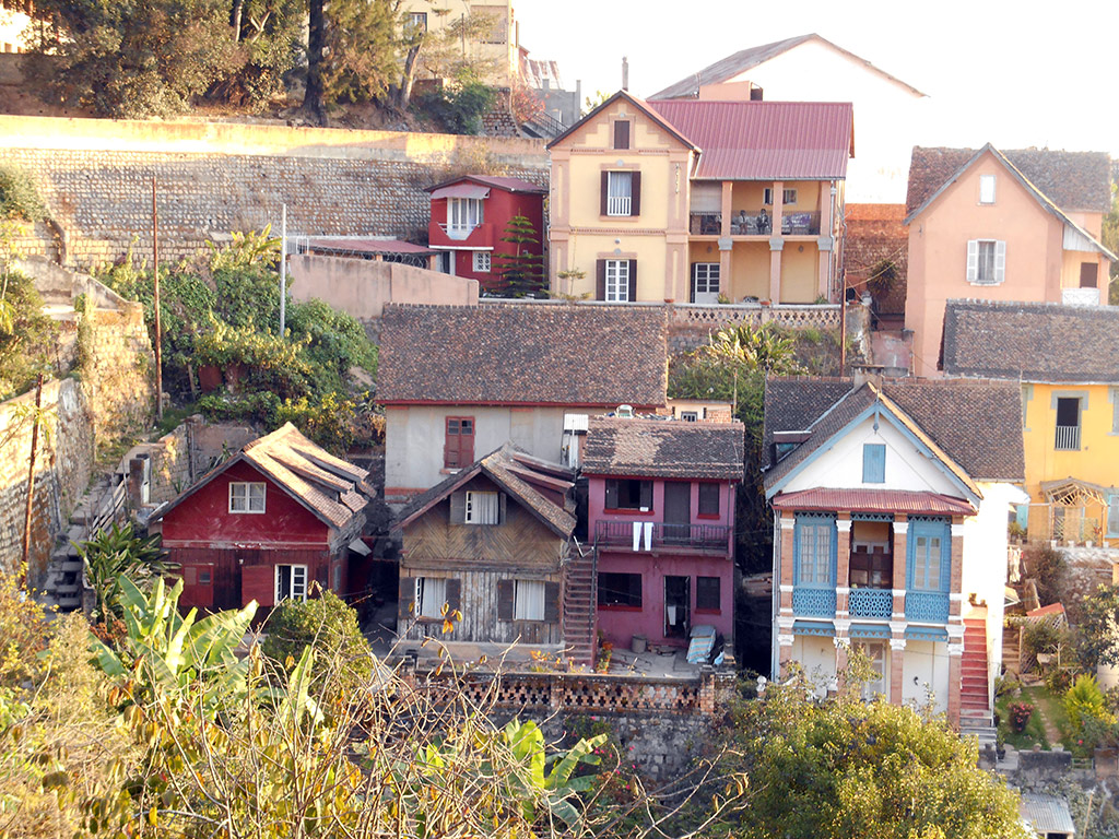 City tour and Tsimbazaza Zoo - Antananarivo