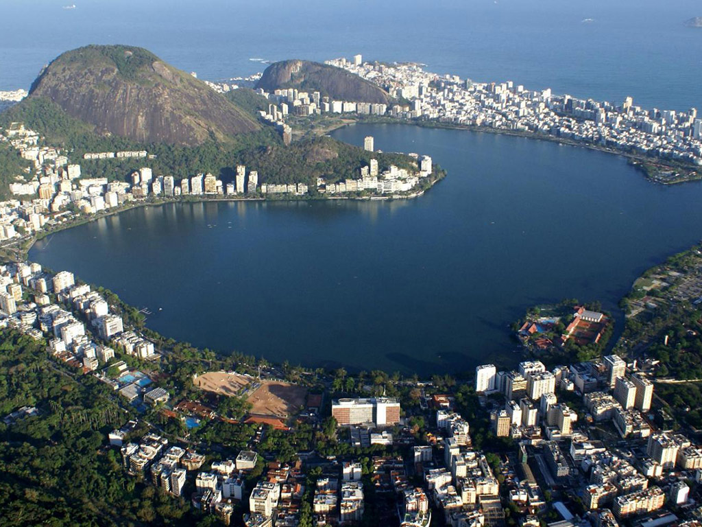 RIO BY DAY: Christ by Train, Sugarloaf, Panoramic tour with lunch - Rio de Janeiro