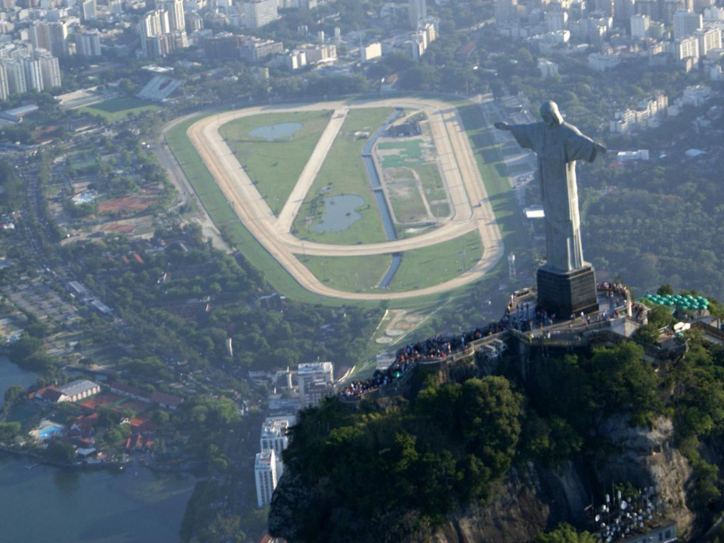 RIO BY DAY: Christ by Train, Sugarloaf, Panoramic tour with lunch - Rio de Janeiro