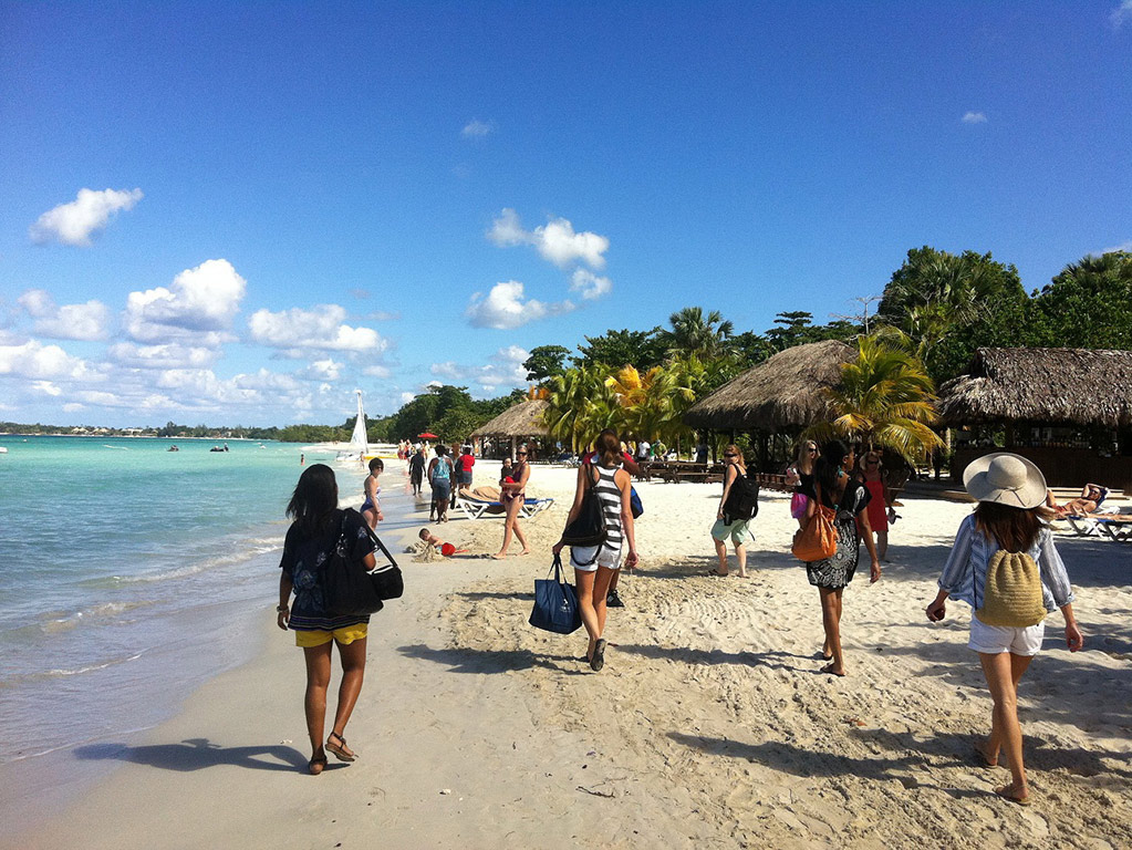 Negril Beach and Ricks Cafe - Montego Bay (and vicinity)