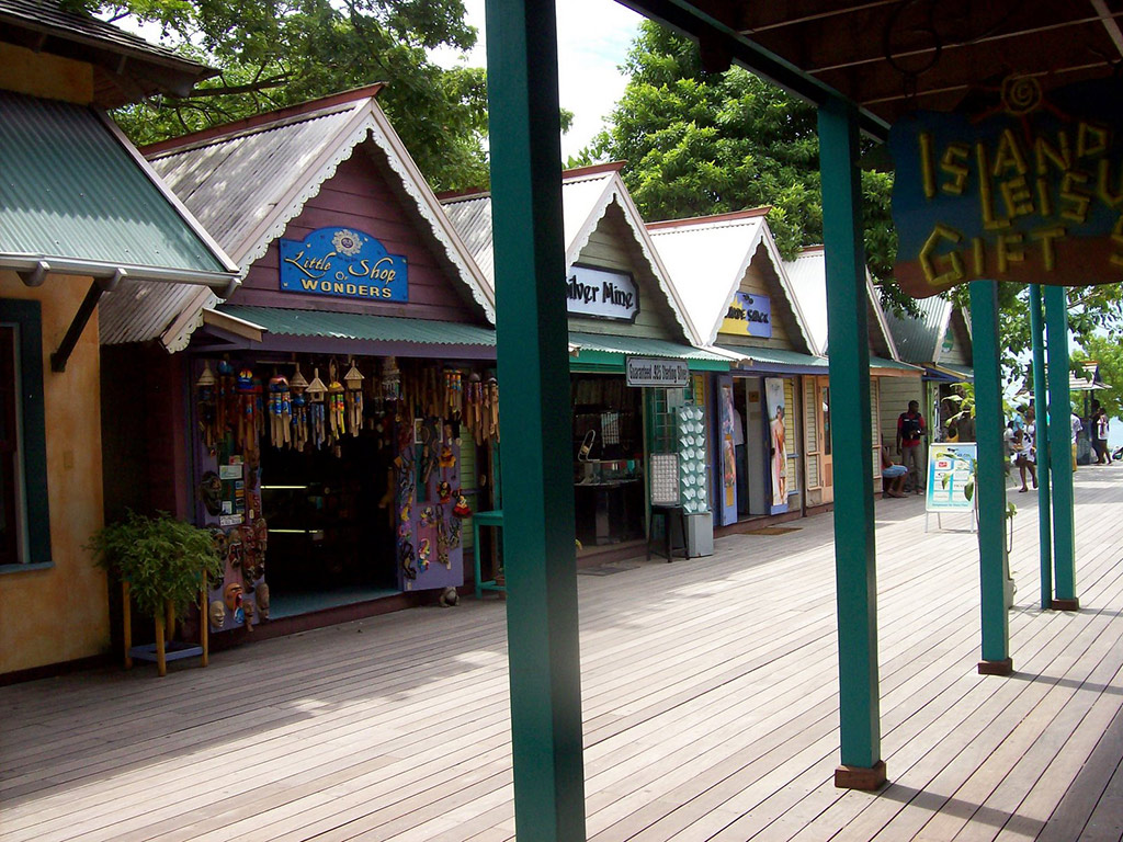 Discover Ocho Rios, Dunn's River Falls and 9 Miles - Full-Day Tour - Montego Bay (and vicinity)