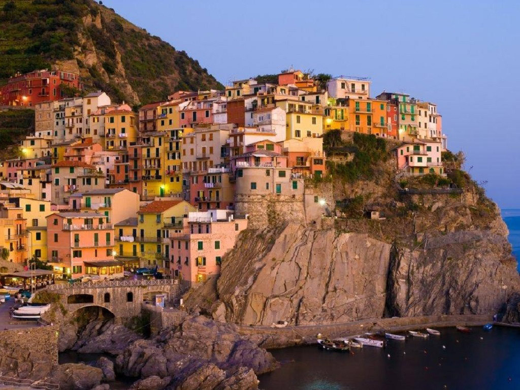  Explore Pisa and Cinque Terre - Full-Day Tour