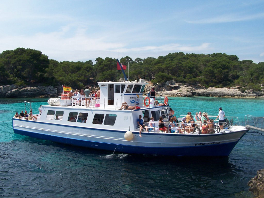 A Day at Sea - Full-Day Tour - From Ciudadella