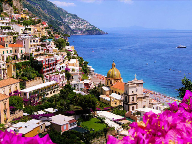 Discover Positano and Amalfi by boat - Small Group