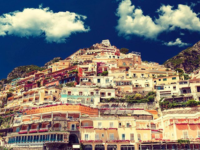 Pompeii and Amalfi Coast - Private Tour with Transfer