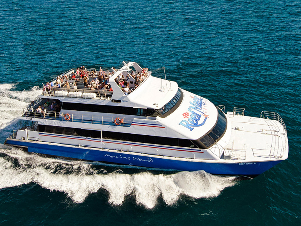 Marine World Great Barrier Reef Cruise with Transfer