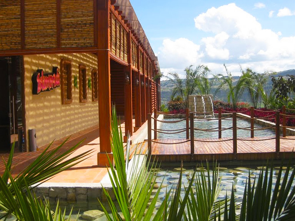 Islamorada Restaurant - Private Tour - Bogota