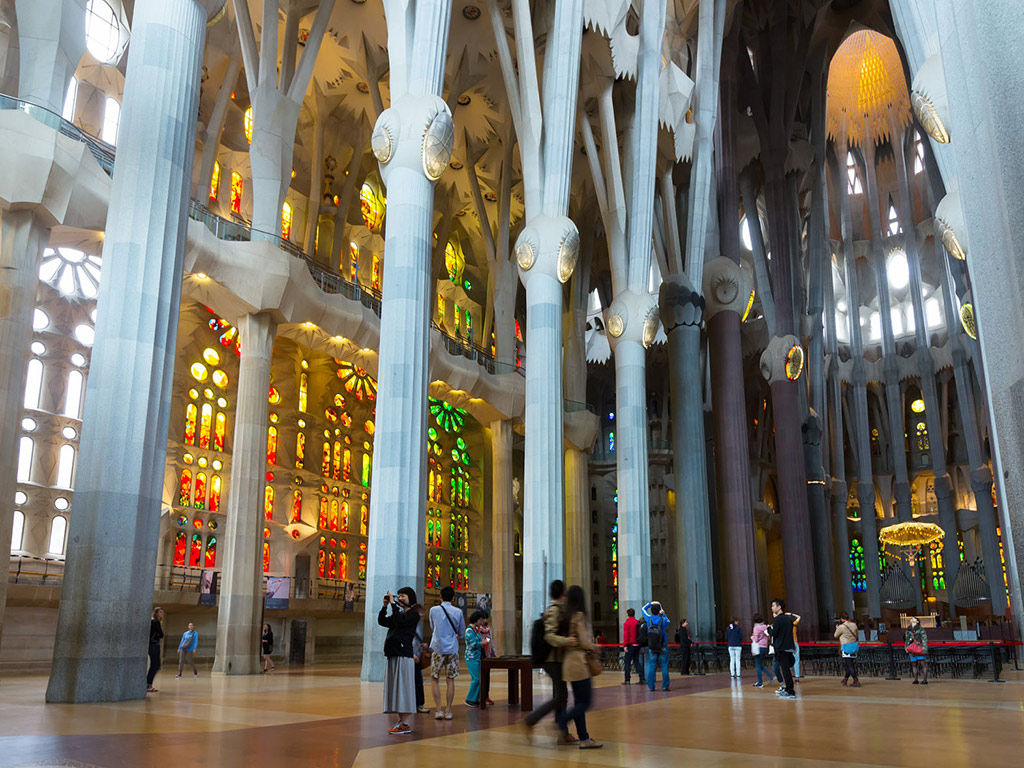 Park Guell and Sagrada Familia - Guided Tour - Barcelona