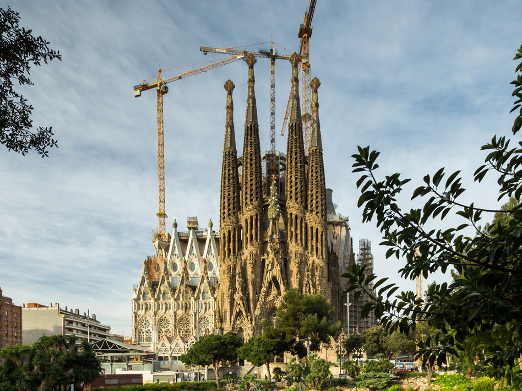Sagrada Familia with Optional Tower Access - Barcelona