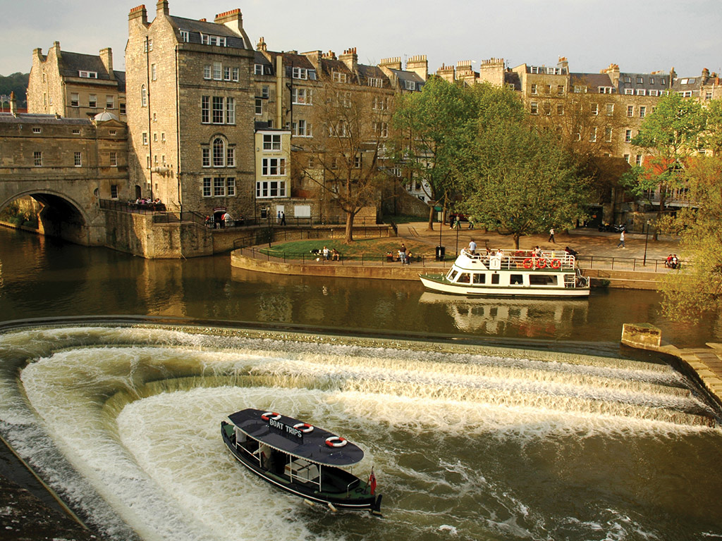 Stonehenge and an Afternoon in Bath with Optional Entry to the Roman Baths – Ful