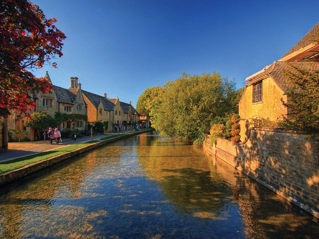Explore The Cotswolds with Optional Lunch - Full-Day Tour