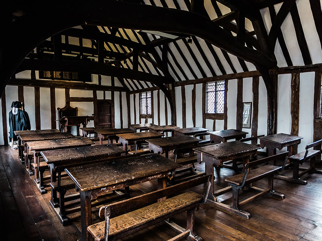 Shakespeare's Stratford, Warwick Castle and Oxford - Full-Day Tour - London