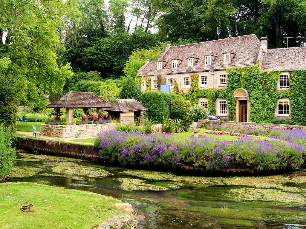 Shakespeare's Stratford, Warwick Castle and Oxford - Full-Day Tour - London
