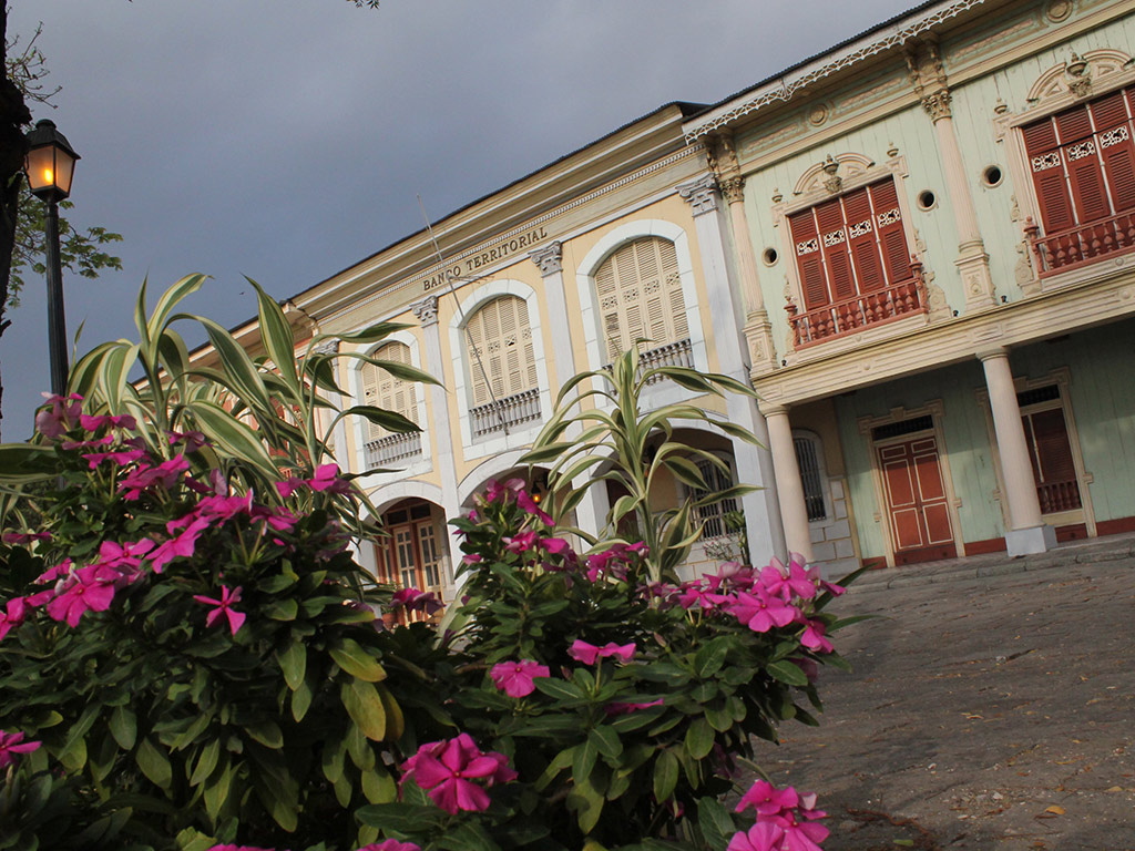 City Tour of Guayaquil + Historical Park