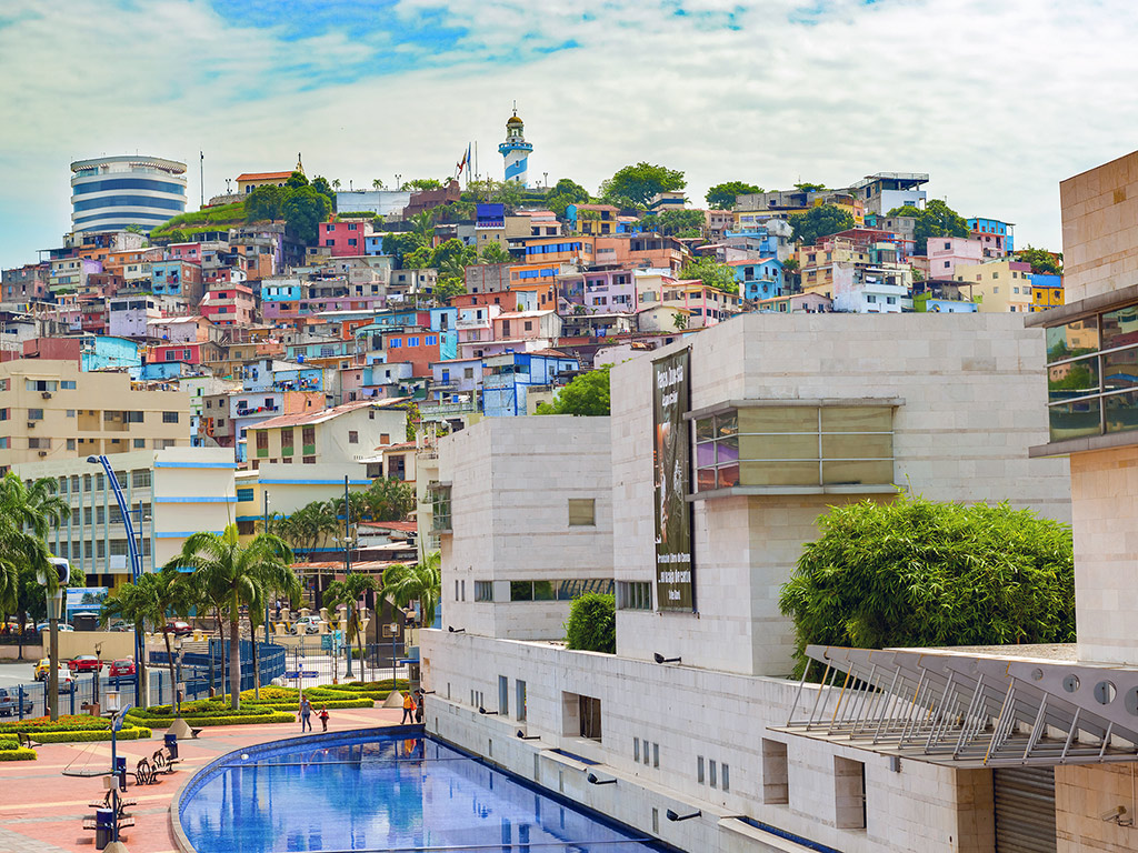 Cerro Santa Ana + Art Gallery - Guayaquil