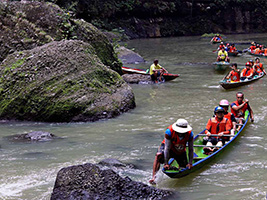 Riding the Rapids Tour