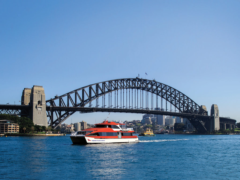 Sydney Harbour Explorer - Hop-On Hop-Off Tour