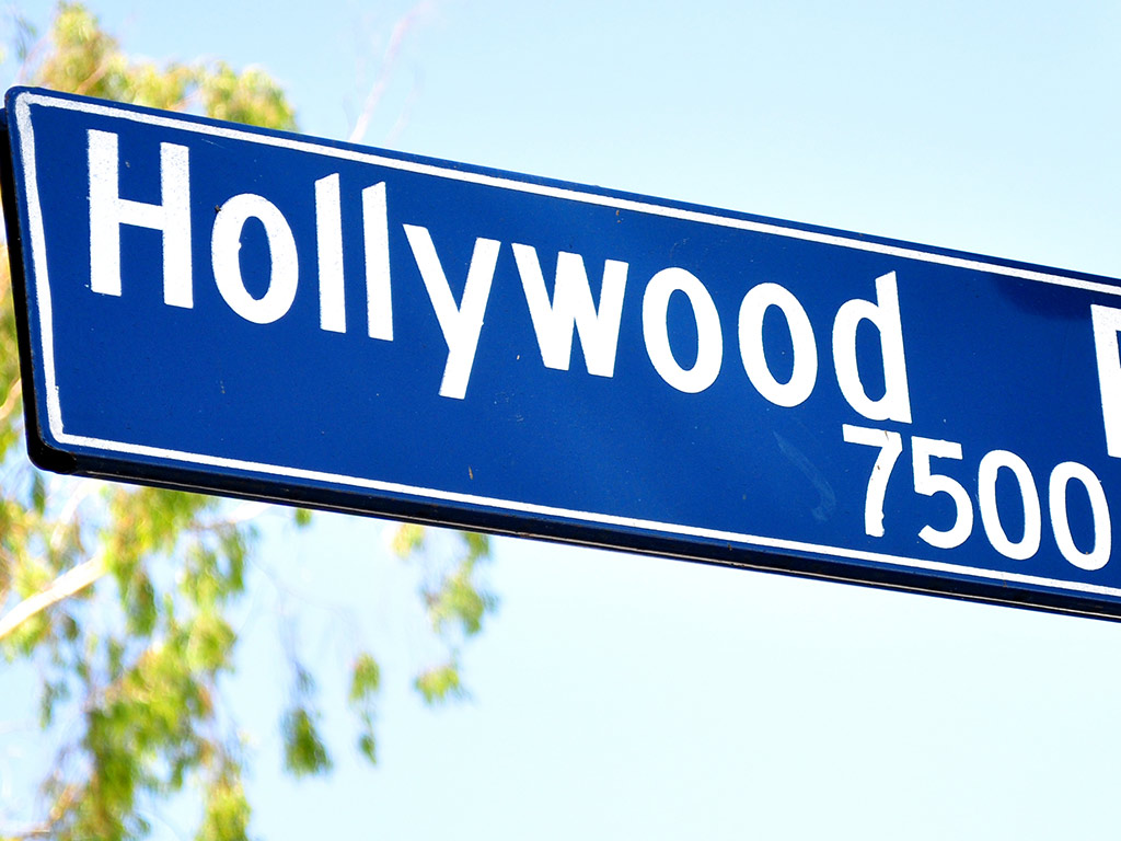Hollywood Day Tour from Las Vegas plus Santa Monica Beach and Pier