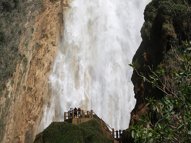 Montebello Lakes and El Chiflón - In Spanish
