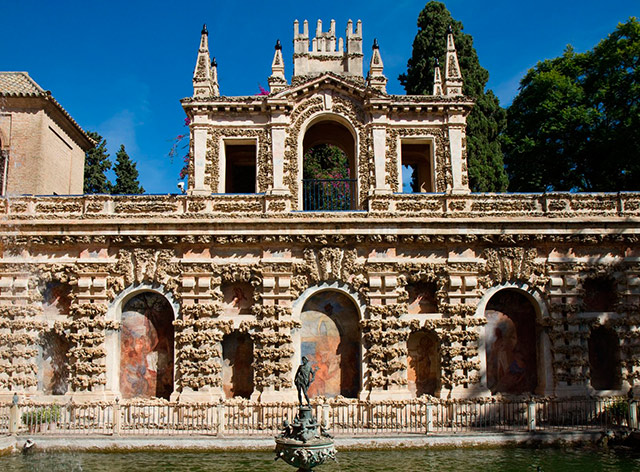 Super Combo: Cathedral and Alcázar of Sevilla