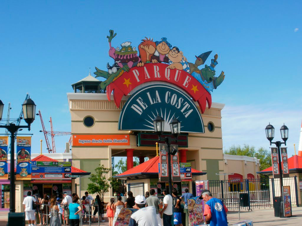 Parque de la Costa Amusement Park - Buenos Aires