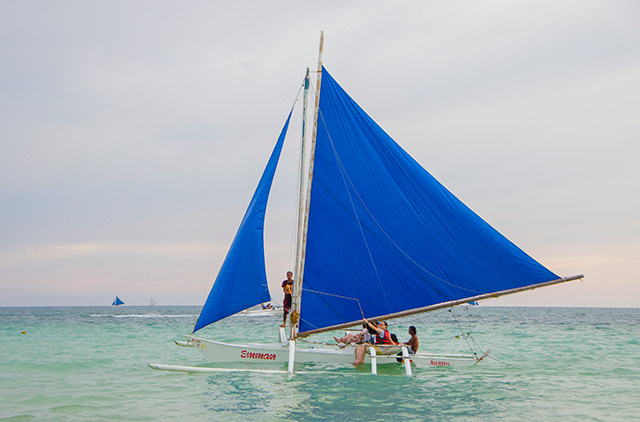 Paraw Sailing Experience
