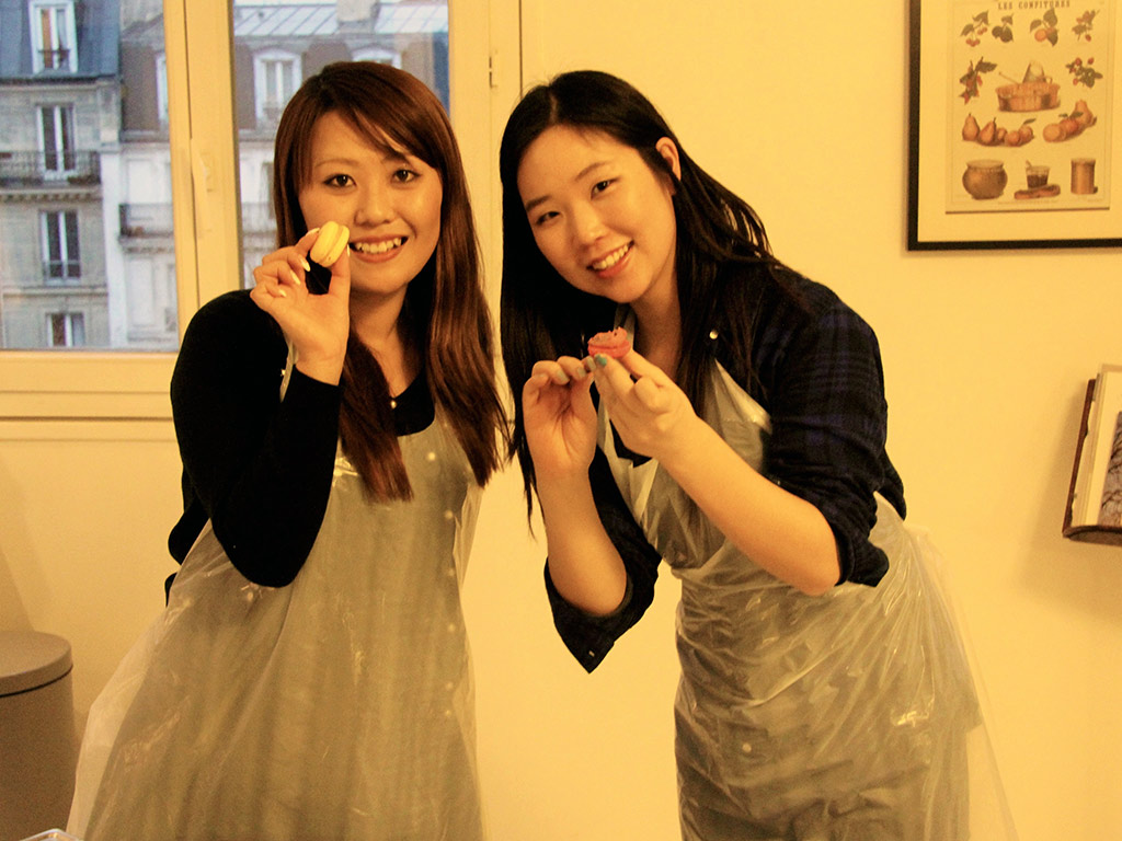 Cooking Class of Macarons - Paris