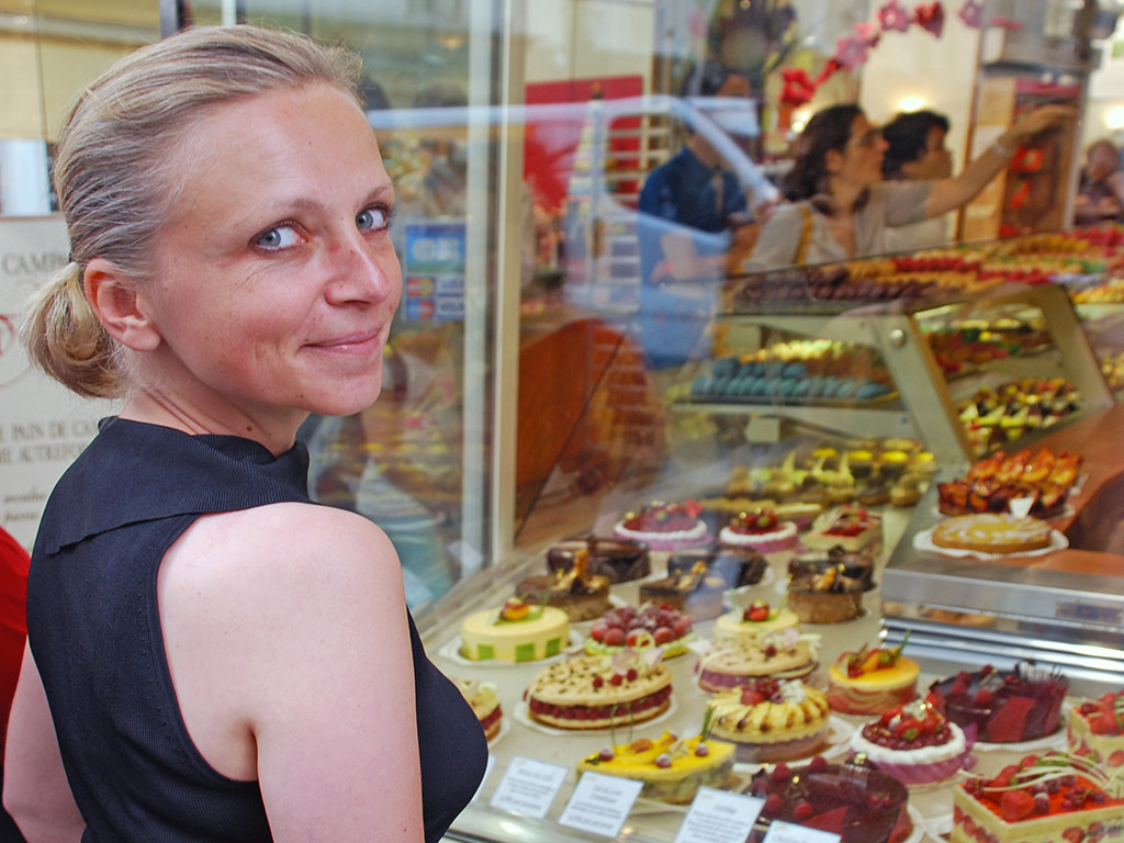 Walking Tour Center of Paris for the Chocolate Shops