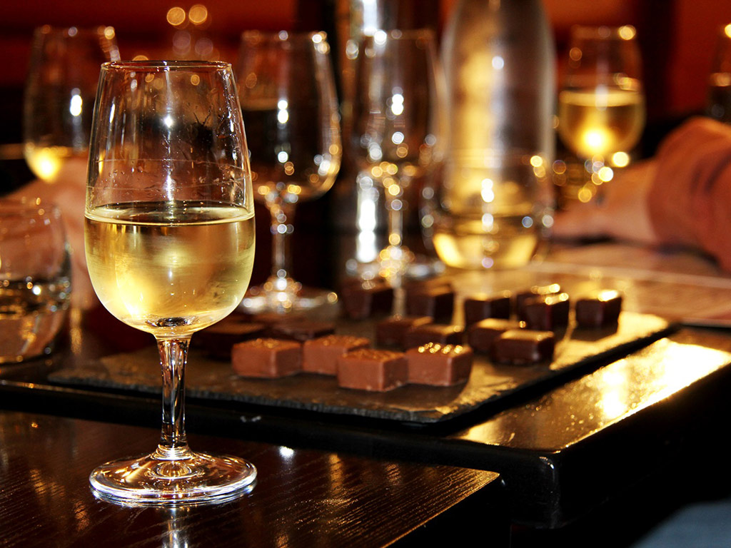 Wine and Cheese Tasting Tour - Paris