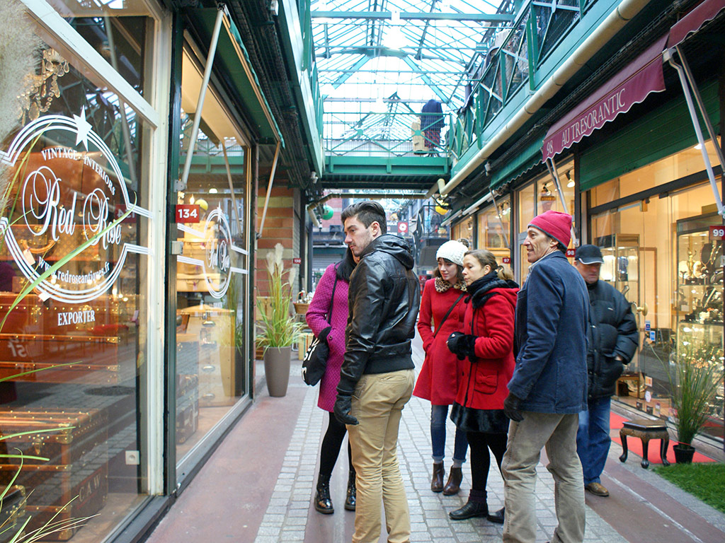 Vintage Paris and Flea Market in St Ouen