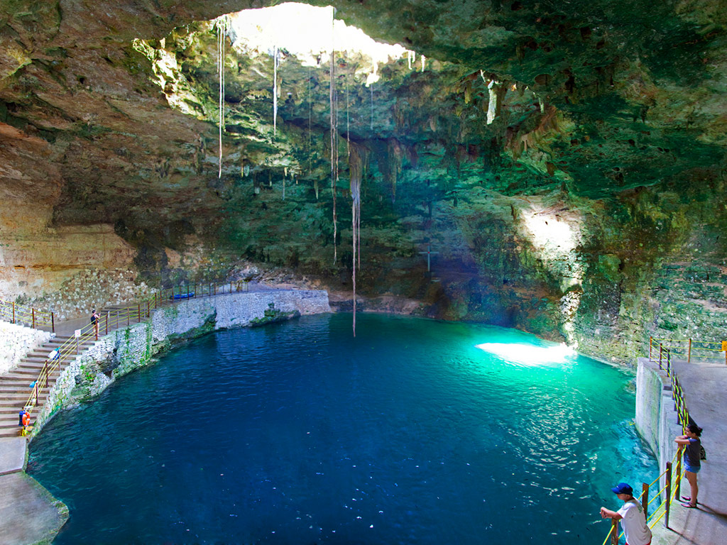Chichen Itza, Cenote Hubiku and Valladolid - with lunch