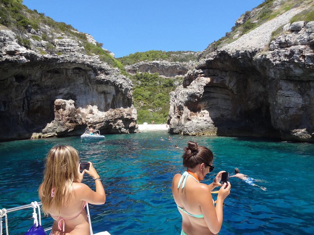 Blue Cave, Vis and Hvar Island Hopping - Small Group Tour - Split - Middle Dalmatia