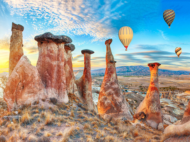 Hot Air Balloon and Capadoccia Private Tour