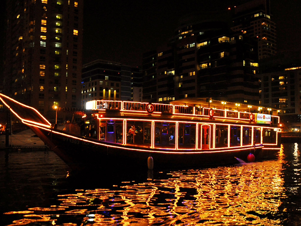 Dhow Cruise with Dinner - Dubai Marina