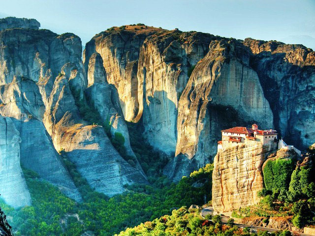 Discover Meteora by bus with optional meal  - Full-Day Tour - Athens