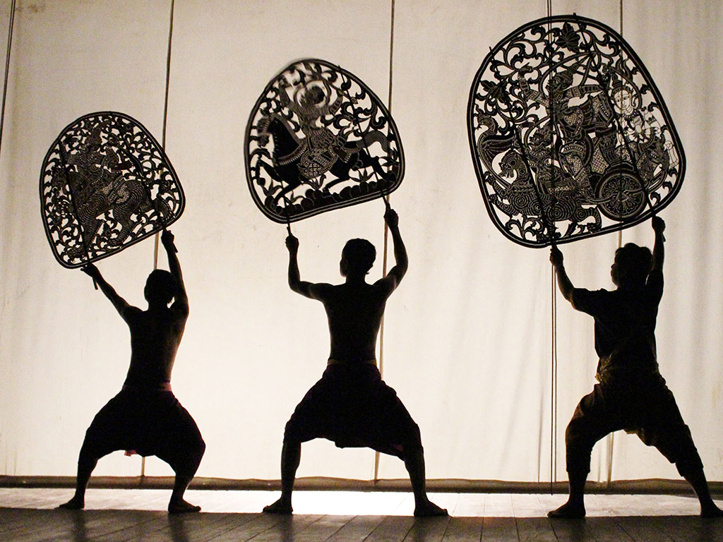 Sovannaphum Shadow Art Performance - Phnom Penh - Central