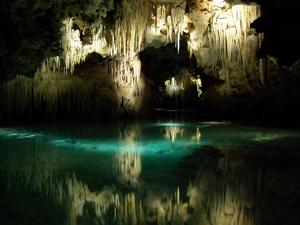 Excursion in Río Secreto