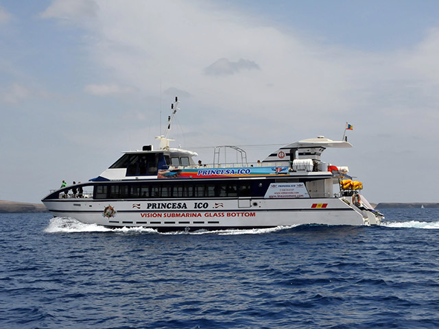 Lanzarote Express from North Area - Ferry Ticket