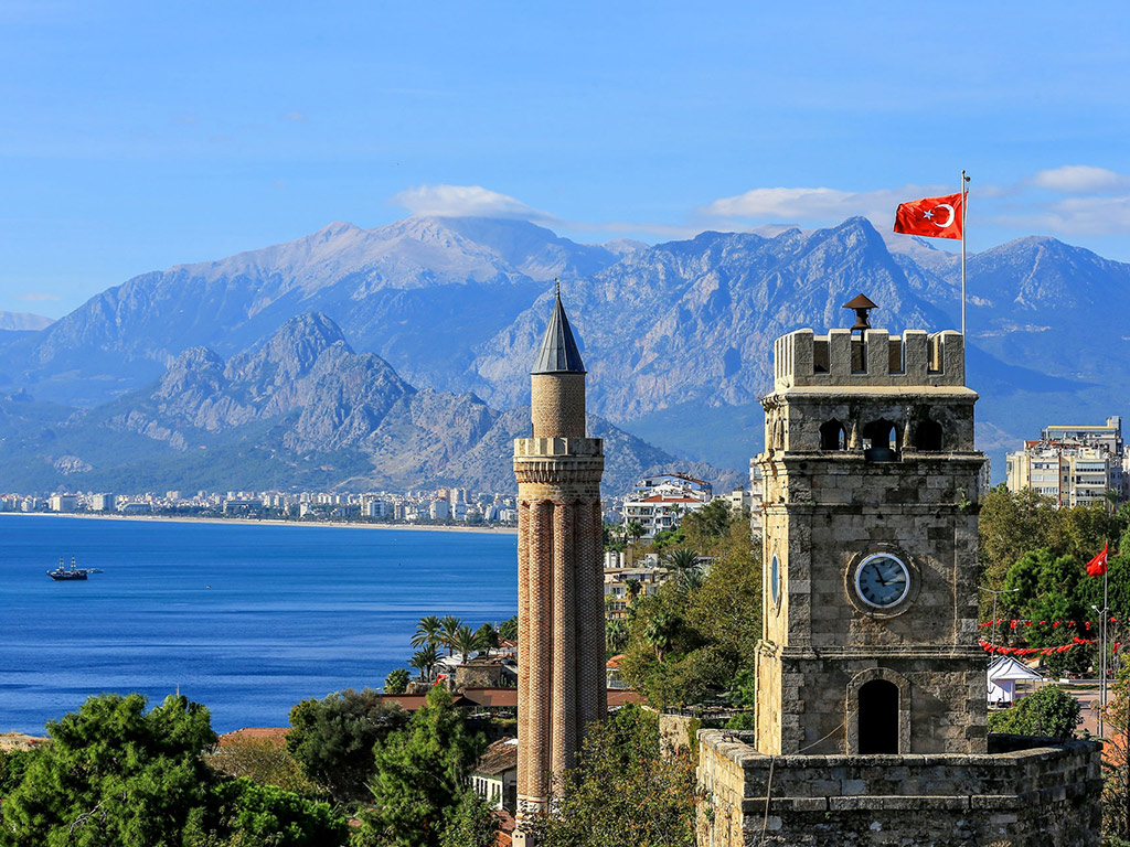 Antalya: City Tour with Boat Trip, Old Town and Waterfalls - Full-Day Tour