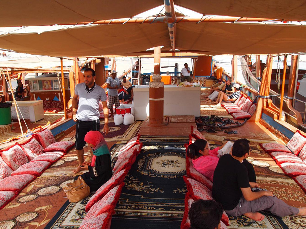 Mussandam Cruise with Lunch and Transfers - Full-Day Tour - Dubai