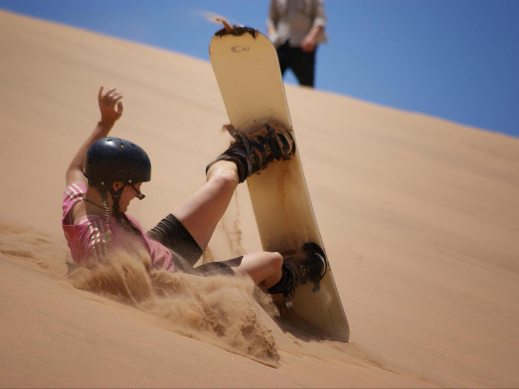Sandboarding Safari with Dune Bashing - Dubai