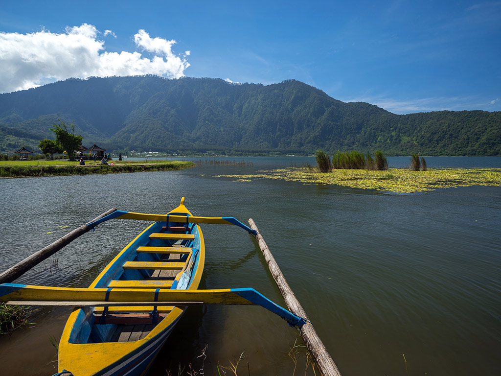 Visit Royal Lake And Sea Temple - Full-Day Private Tour - Bali