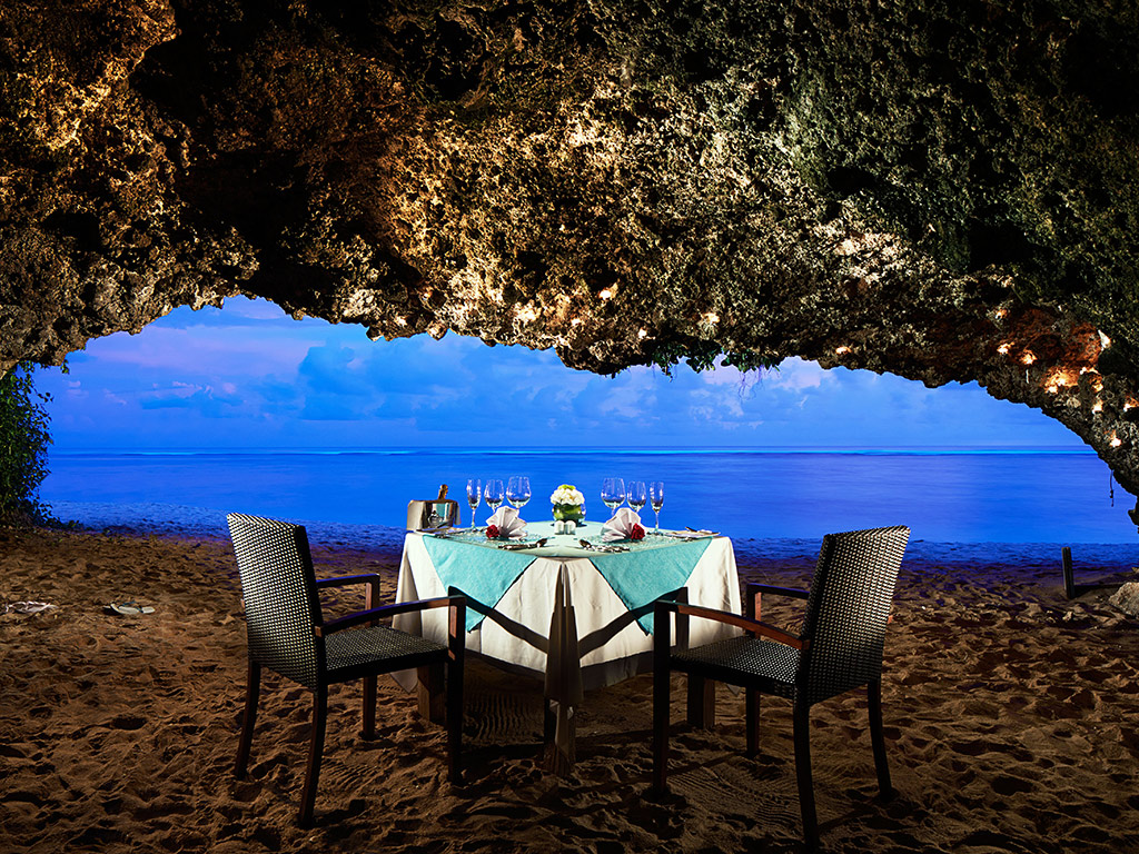 Half Day Secret Cave Dining - Private Tour