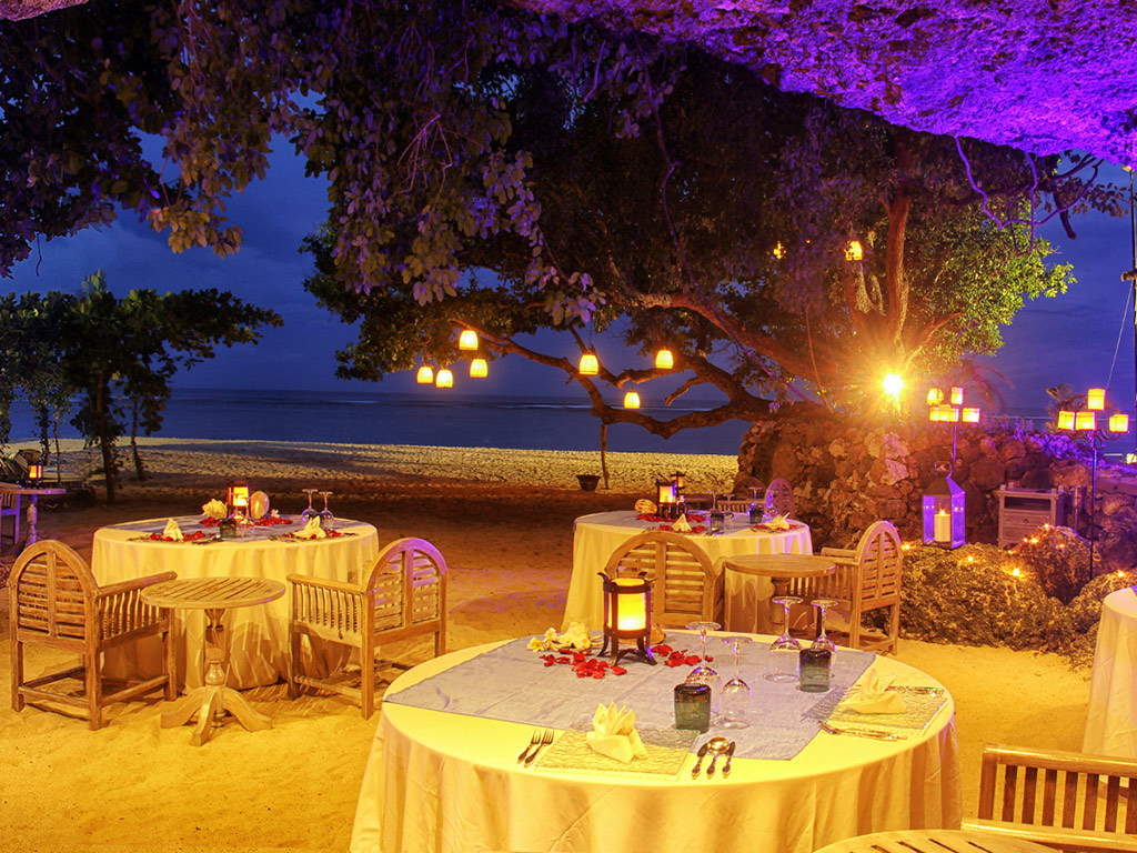 Half Day Secret Cave Dining - Private Tour